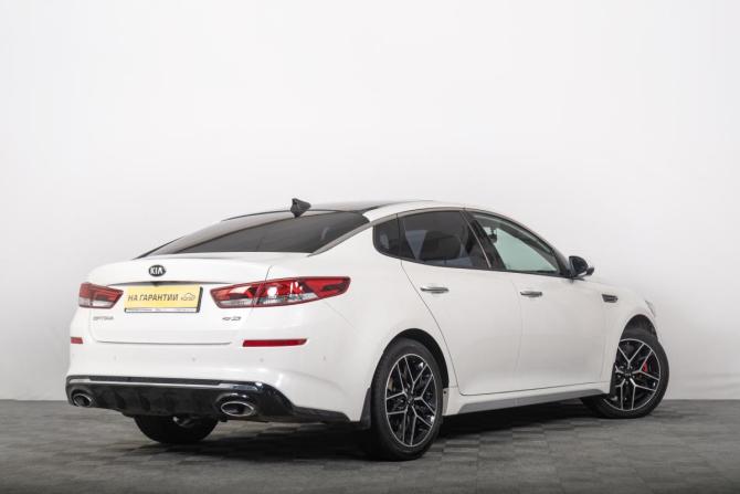 Kia Optima IV Рестайлинг с пробегом 2018 года, цена 1 959 000 рублей, 124500 км, седан, Автокод Объявления
