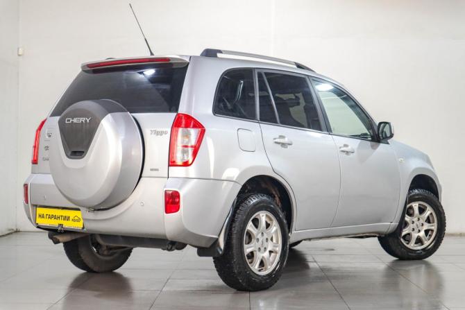 Chery Tiggo (T11) I Рестайлинг (FL) с пробегом 2013 года, цена 759 000 рублей, 222131 км, внедорожник, Автокод Объявления