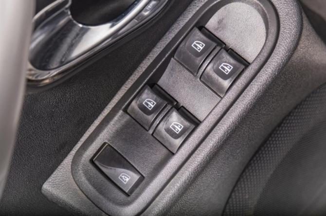 Nissan Terrano III (D10) с пробегом 2017 года, цена 1 429 000 рублей, 164000 км, внедорожник, Автокод Объявления