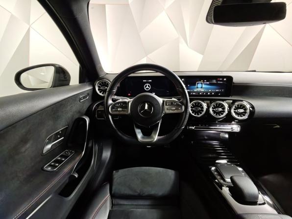 Mercedes-Benz A-Класс IV (W177) с пробегом 2021 года, цена 2 693 000 рублей, 60736 км, седан, Автокод Объявления