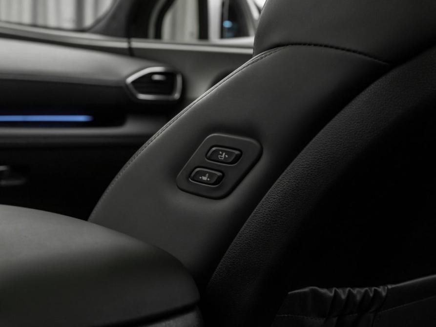 Hyundai Santa Fe IV Рестайлинг Москва  - изображение 18