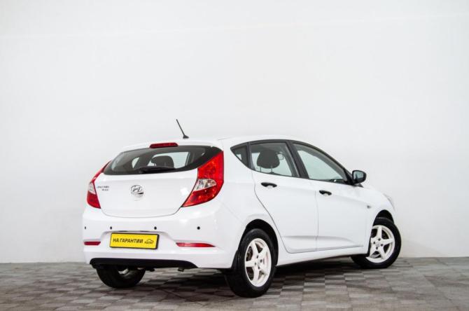 Hyundai Solaris I Рестайлинг с пробегом 2016 года, цена 1 279 000 рублей, 80500 км, хэтчбек, Автокод Объявления