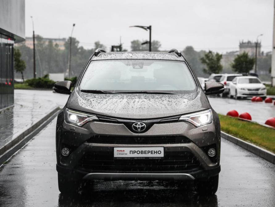 Toyota RAV4 IV (XA40) Рестайлинг Санкт-Петербург  - изображение 4