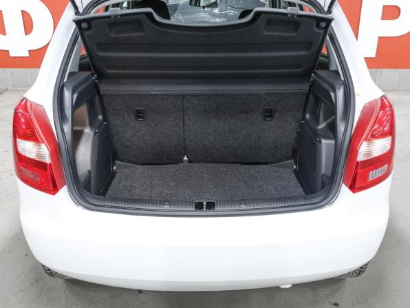 Skoda Fabia II Рестайлинг с пробегом 2013 года, цена 563 000 рублей, 102000 км, хэтчбек, Автокод Объявления