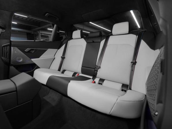 BMW M5 VII (G90) с пробегом 2024 года, цена 17 900 000 рублей, 9518 км, седан, Автокод Объявления