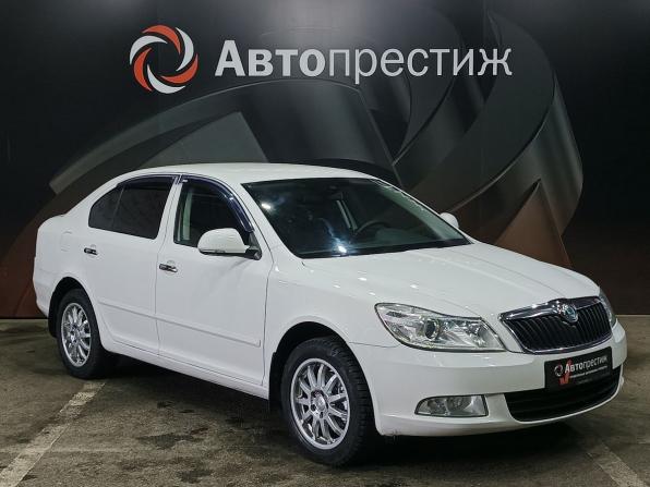 Skoda Octavia II (A5) Рестайлинг с пробегом 2013 года, цена 1 070 000 рублей, 196788 км, лифтбек, Автокод Объявления