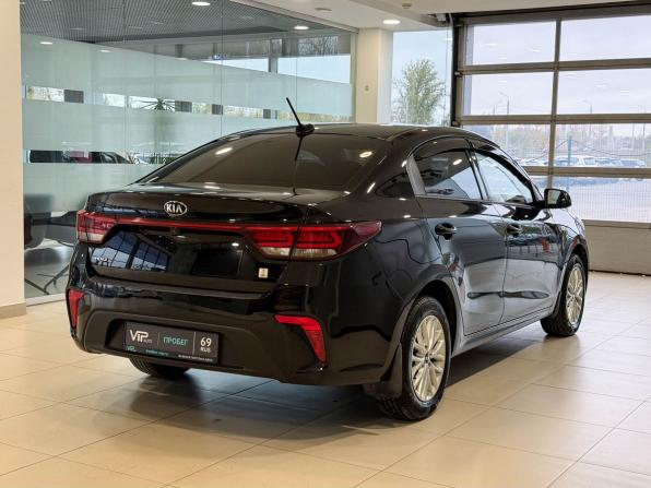 Kia Rio IV с пробегом 2020 года, цена 1 530 000 рублей, 90454 км, седан, Автокод Объявления
