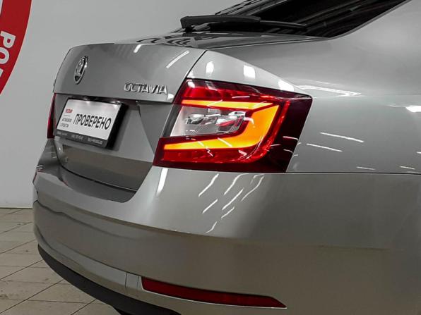 Skoda Octavia III (A7) Рестайлинг с пробегом 2018 года, цена 1 540 000 рублей, 153000 км, лифтбек, Автокод Объявления