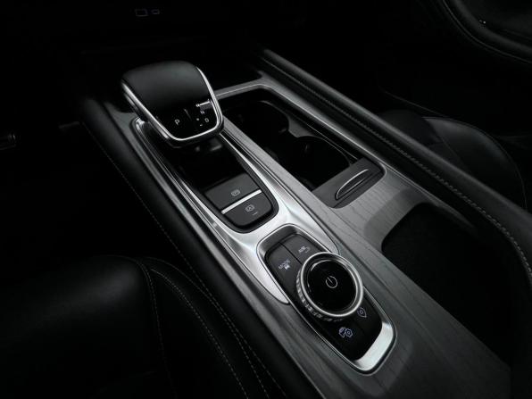 Chery Arrizo 8 с пробегом 2023 года, цена 2 070 000 рублей, 51997 км, седан, Автокод Объявления