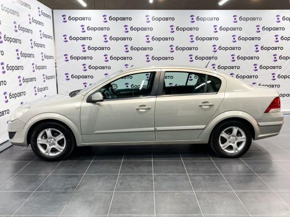 Opel Astra H Рестайлинг с пробегом 2008 года, цена 633 000 рублей, 183107 км, седан, Автокод Объявления