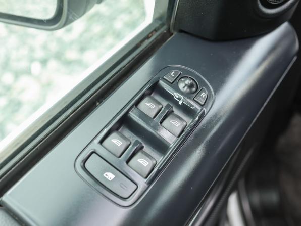 Land Rover Freelander II Рестайлинг с пробегом 2011 года, цена 1 330 000 рублей, 245000 км, внедорожник, Автокод Объявления