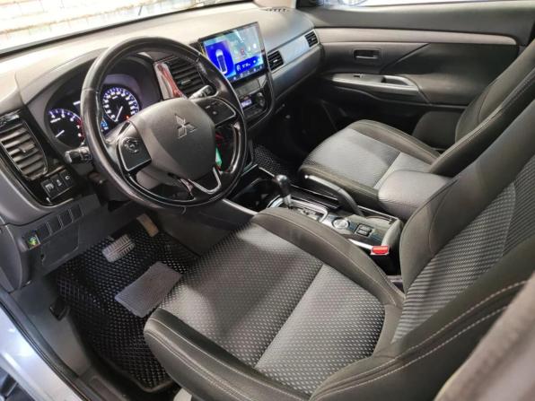 Mitsubishi Outlander III Рестайлинг 3 с пробегом 2018 года, цена 2 150 000 рублей, 156175 км, внедорожник, Автокод Объявления
