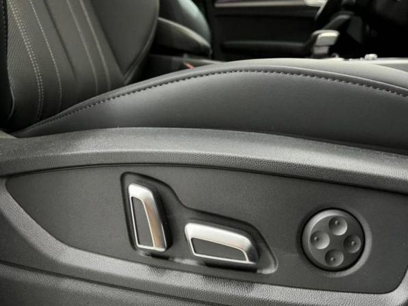 Новый Audi Q5 II (FY) Рестайлинг 2025 года, цена 5 599 000 рублей, внедорожник, Автокод Объявления