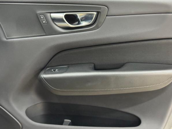 Volvo XC60 II с пробегом 2021 года, цена 3 549 000 рублей, 134250 км, внедорожник, Автокод Объявления