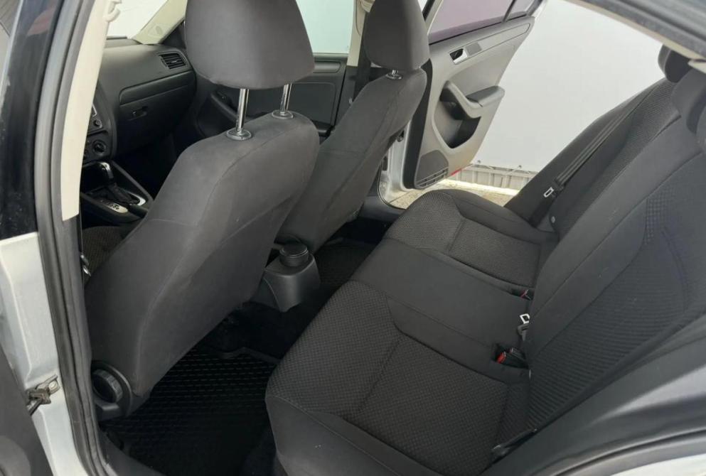 Volkswagen Jetta VI Киров  - изображение 17