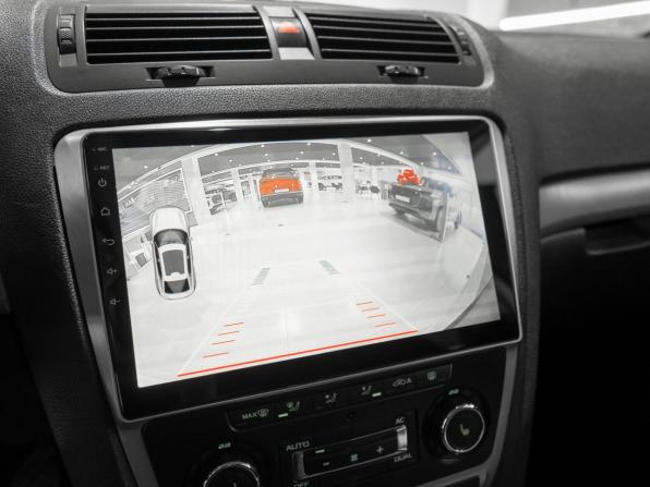 Skoda Octavia II (A5) Рестайлинг с пробегом 2013 года, цена 785 000 рублей, 204447 км, лифтбек, Автокод Объявления
