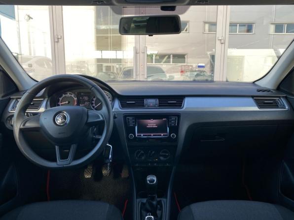 Skoda Rapid I Рестайлинг с пробегом 2019 года, цена 1 380 000 рублей, 88300 км, лифтбек, Автокод Объявления