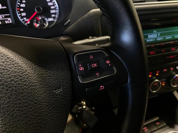 Volkswagen Jetta VI с пробегом 2012 года, цена 979 000 рублей, 224593 км, седан, Автокод Объявления