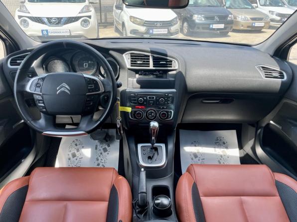 Citroen C4 II с пробегом 2011 года, цена 595 000 рублей, 200000 км, хэтчбек, Автокод Объявления