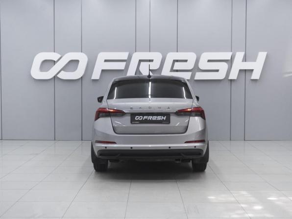 Skoda Rapid II с пробегом 2021 года, цена 1 630 000 рублей, 98869 км, лифтбек, Автокод Объявления