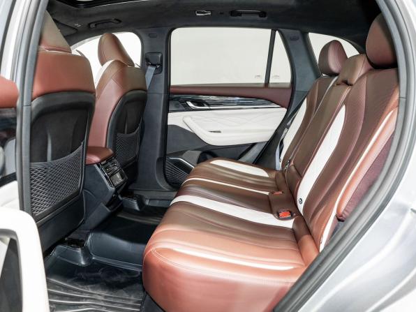 Geely Monjaro I с пробегом 2022 года, цена 2 840 000 рублей, 50700 км, внедорожник, Автокод Объявления