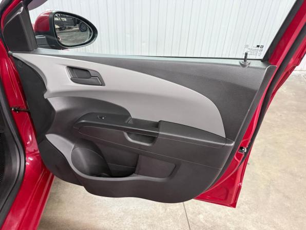 Chevrolet Aveo II с пробегом 2014 года, цена 697 000 рублей, 188774 км, седан, Автокод Объявления