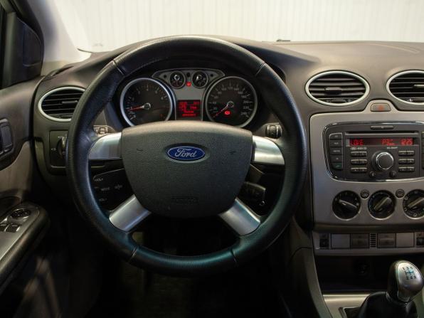 Ford Focus II Рестайлинг с пробегом 2010 года, цена 505 000 рублей, 216911 км, универсал, Автокод Объявления