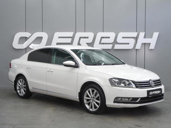 Volkswagen Passat B7 с пробегом 2012 года, цена 1 272 000 рублей, 277963 км, седан, Автокод Объявления