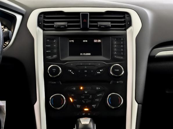 Ford Mondeo V с пробегом 2018 года, цена 1 890 000 рублей, 116378 км, седан, Автокод Объявления