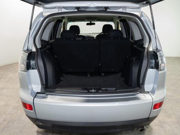 Mitsubishi Outlander II с пробегом 2006 года, цена 985 000 рублей, 285200 км, внедорожник, Автокод Объявления