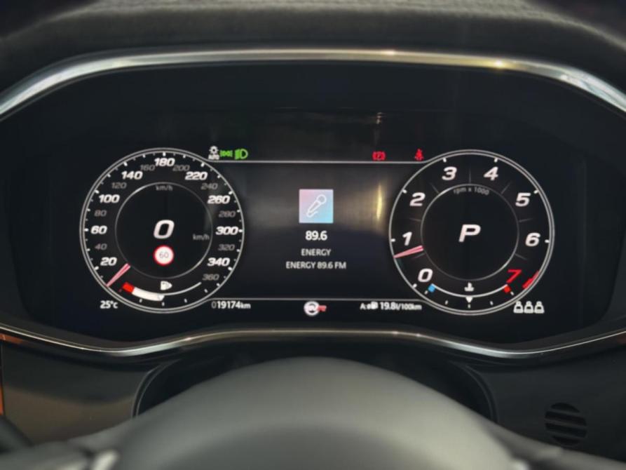 Jaguar F-Pace I Рестайлинг Екатеринбург  - изображение 9