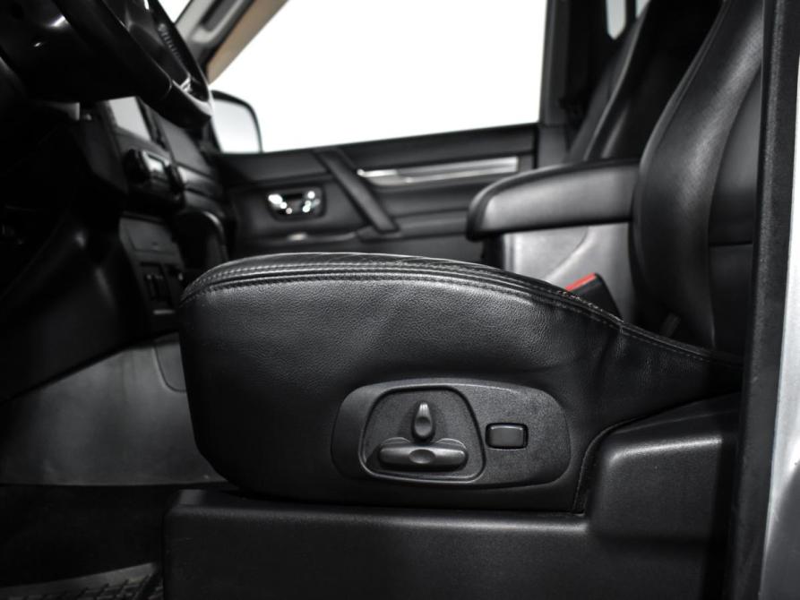 Mitsubishi Pajero IV Санкт-Петербург  - изображение 12
