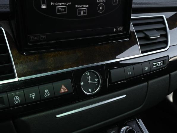 Audi A8 III (D4) Рестайлинг с пробегом 2015 года, цена 2 799 000 рублей, 156539 км, седан, Автокод Объявления