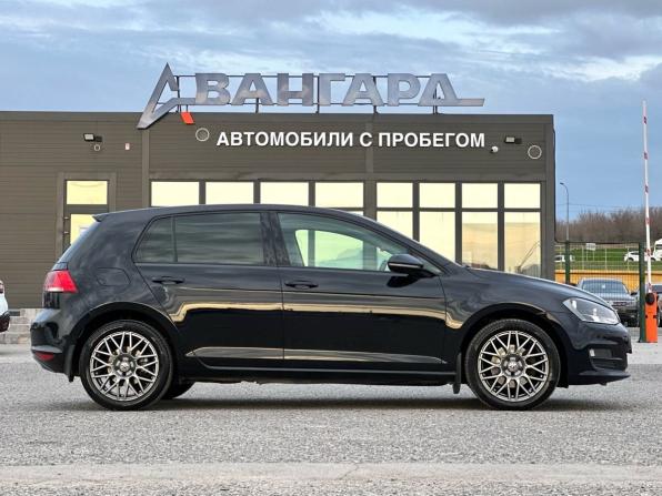 Volkswagen Golf VII с пробегом 2013 года, цена 1 360 000 рублей, 138000 км, хэтчбек, Автокод Объявления