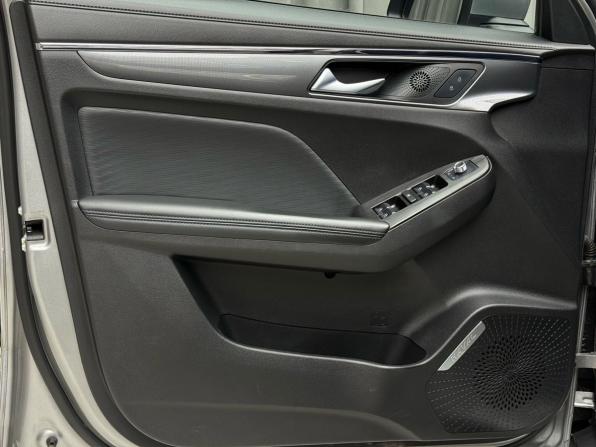 Haval Jolion I с пробегом 2021 года, цена 1 859 000 рублей, 44211 км, внедорожник, Автокод Объявления