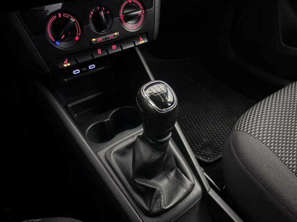 Volkswagen Polo VI с пробегом 2020 года, цена 1 348 000 рублей, 142052 км, лифтбек, Автокод Объявления