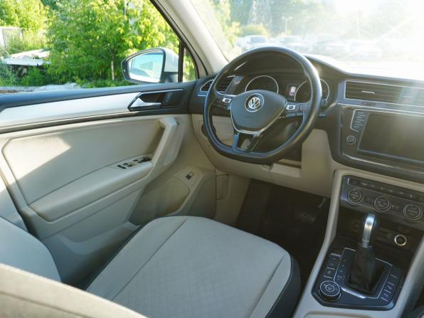 Volkswagen Tiguan II с пробегом 2017 года, цена 1 700 000 рублей, 244638 км, внедорожник, Автокод Объявления