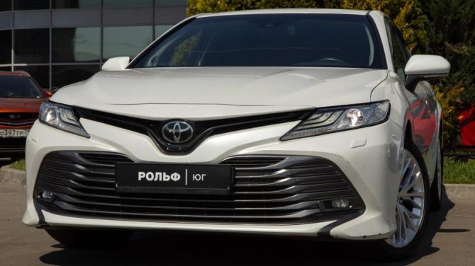 Toyota Camry VIII (XV70) с пробегом 2019 года, цена 2 738 000 рублей, 114463 км, седан, Автокод Объявления