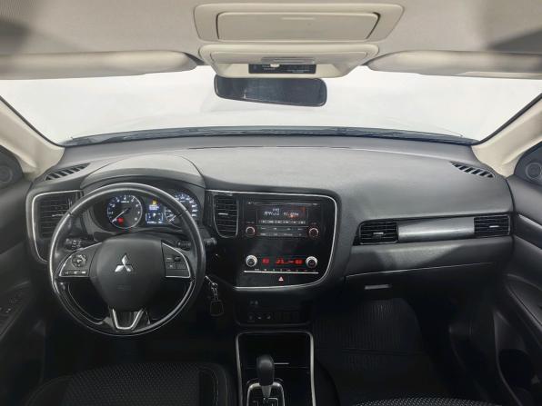 Mitsubishi Outlander III Рестайлинг 3 с пробегом 2020 года, цена 2 150 000 рублей, 116000 км, внедорожник, Автокод Объявления
