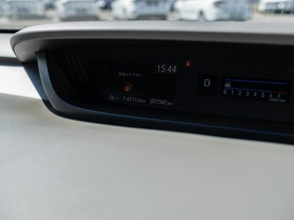 Honda Freed II с пробегом 2017 года, цена 1 549 000 рублей, 77342 км, компактвэн, Автокод Объявления