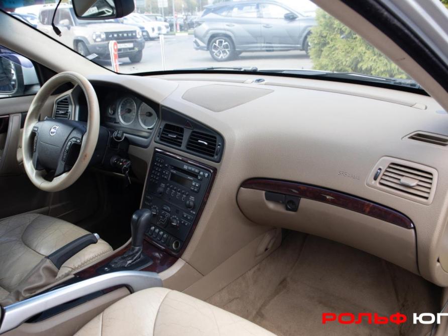 Volvo XC70 I Рестайлинг Москва  - изображение 7