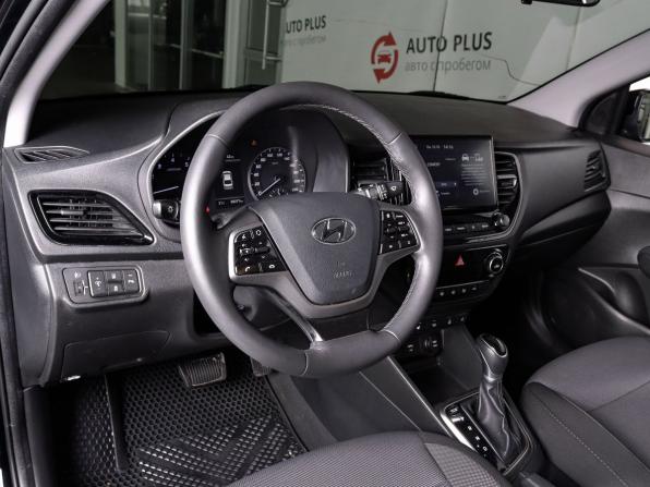 Hyundai Solaris II с пробегом 2020 года, цена 1 490 000 рублей, 88000 км, седан, Автокод Объявления