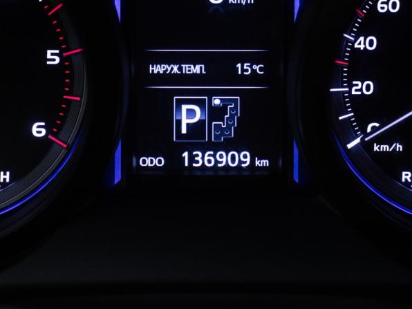 Toyota Land Cruiser Prado 150 Series Рестайлинг 1 с пробегом 2014 года, цена 3 587 000 рублей, 136909 км, внедорожник, Автокод Объявления
