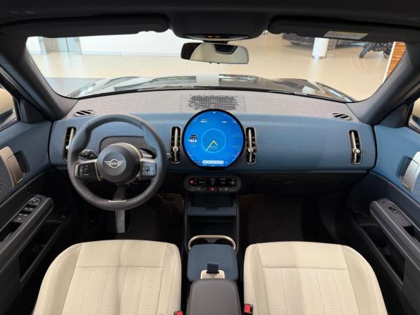 Mini Countryman III с пробегом 2026 года, цена 6 790 000 рублей, 10 км, внедорожник, Автокод Объявления
