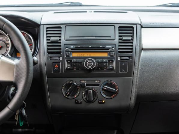 Nissan Tiida I с пробегом 2008 года, цена 588 000 рублей, 197138 км, седан, Автокод Объявления
