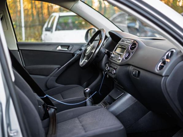 Volkswagen Tiguan I Рестайлинг с пробегом 2011 года, цена 765 000 рублей, 244008 км, внедорожник, Автокод Объявления