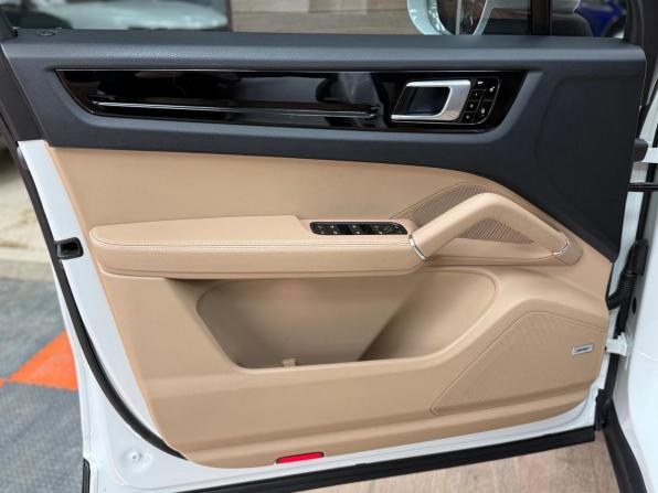 Porsche Cayenne III с пробегом 2018 года, цена 5 430 000 рублей, 81000 км, внедорожник, Автокод Объявления