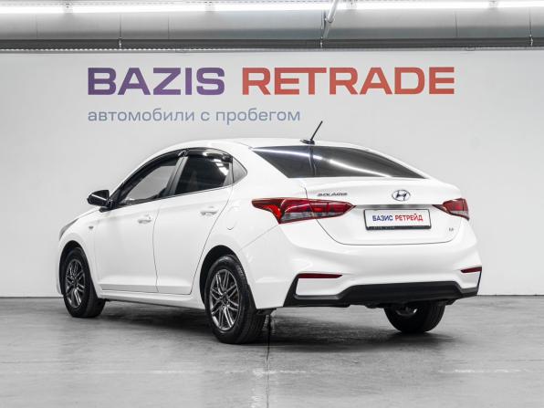 Hyundai Solaris II с пробегом 2019 года, цена 1 100 000 рублей, 212659 км, седан, Автокод Объявления