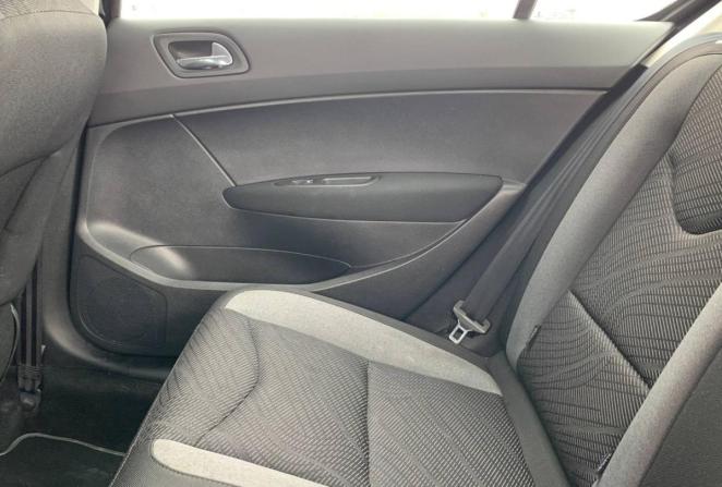 Peugeot 408 I с пробегом 2015 года, цена 650 000 рублей, 134570 км, седан, Автокод Объявления