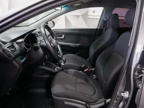Kia Rio III Рестайлинг с пробегом 2015 года, цена 782 000 рублей, 186715 км, седан, Автокод Объявления